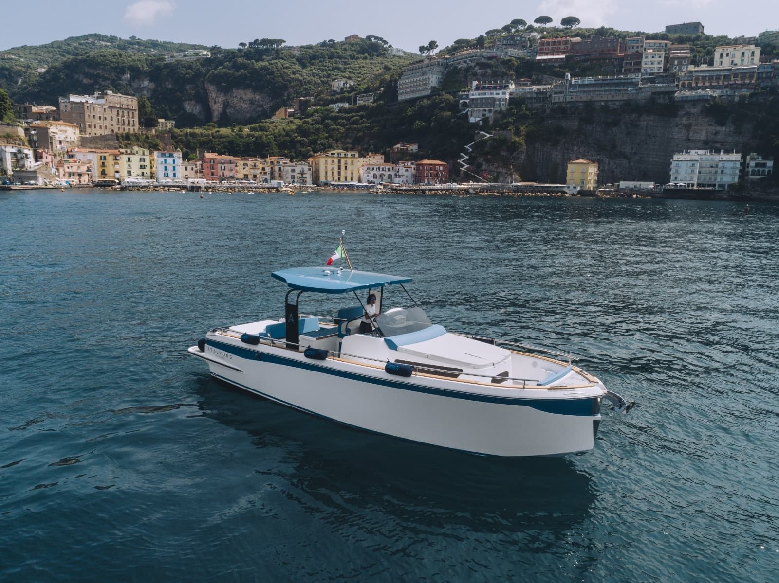 Sorrento Coast Boat Tour & Swimming Adventure