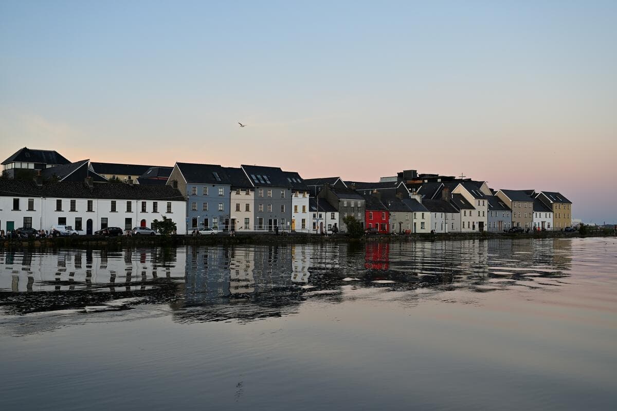 Tour de Galway en Español: Spanish Myth & Maritime Walking Tour in Galway photo 4