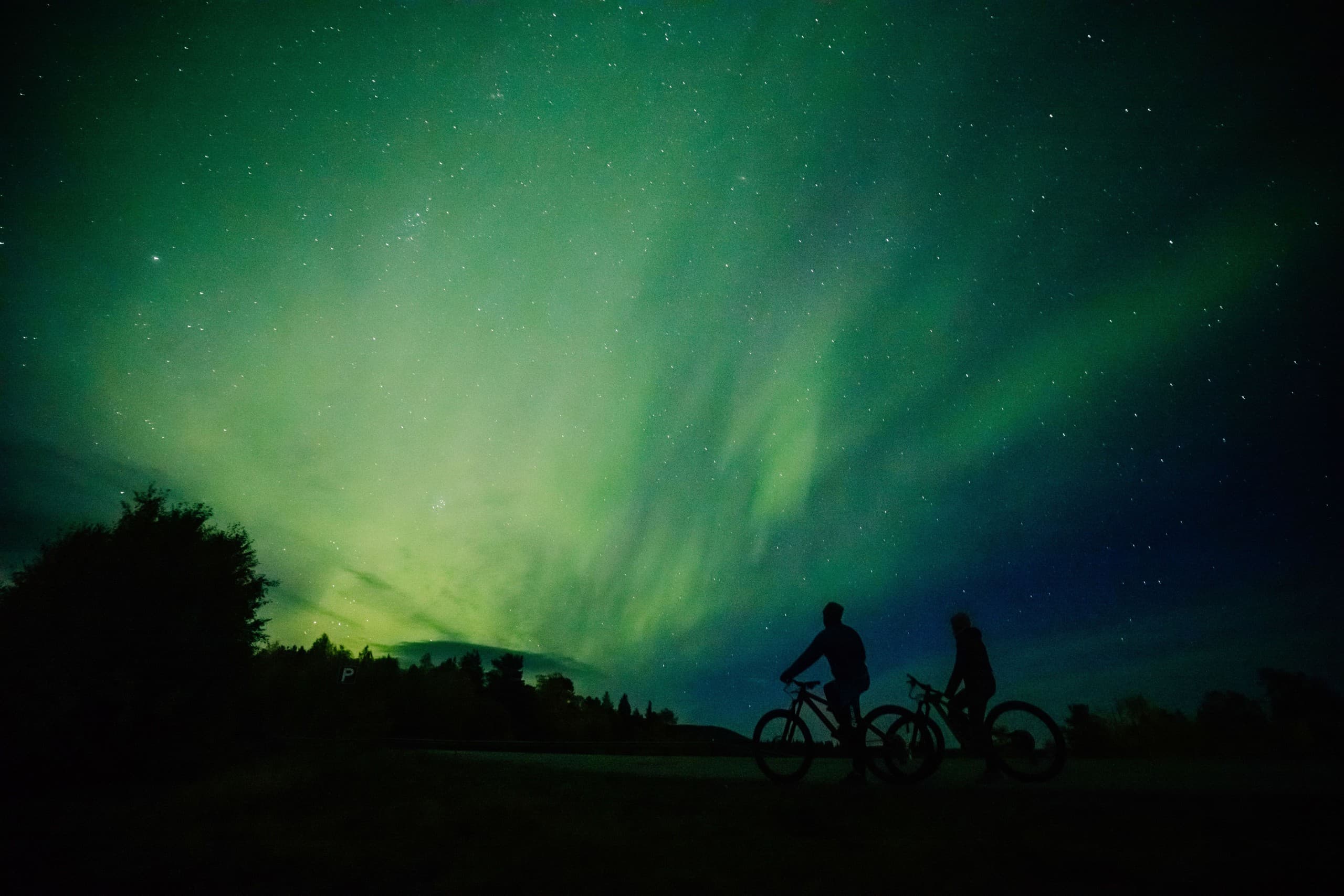 Under Arctic Skies: e-Fatbike Northern Lights Ride in Sirkka, Finland