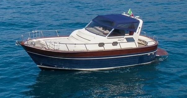 Amalfi Coast Boat Tours with Excursion Boat Sorrento