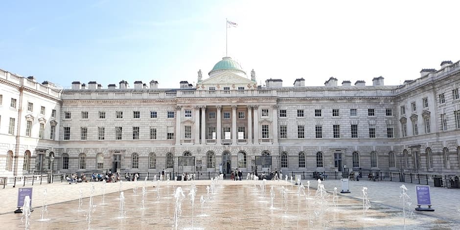Historical Walking Tour of London’s Strand with The Adventure Collective