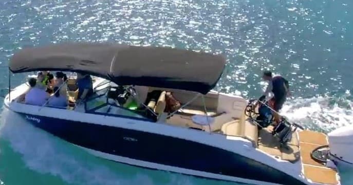 Boat Charters & Water Activities with Sundeck in YourArea