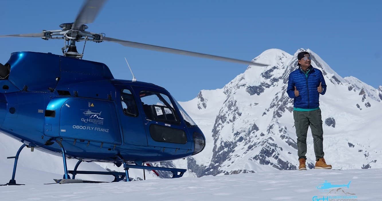 Helicopter Glacier Flights with Glacier Country Helicopters
