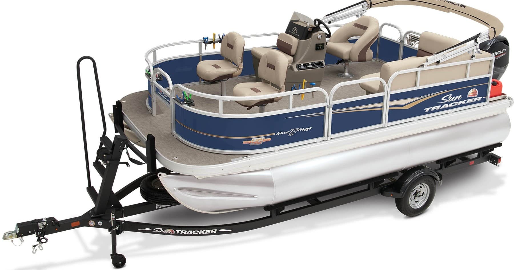 Glide and Fish Fellows Lake: 2021 SunTracker Bass Buggy Rental in Springfield, MO