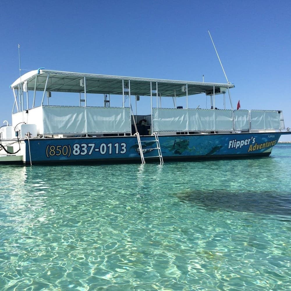 Destin Dolphin Cruise team