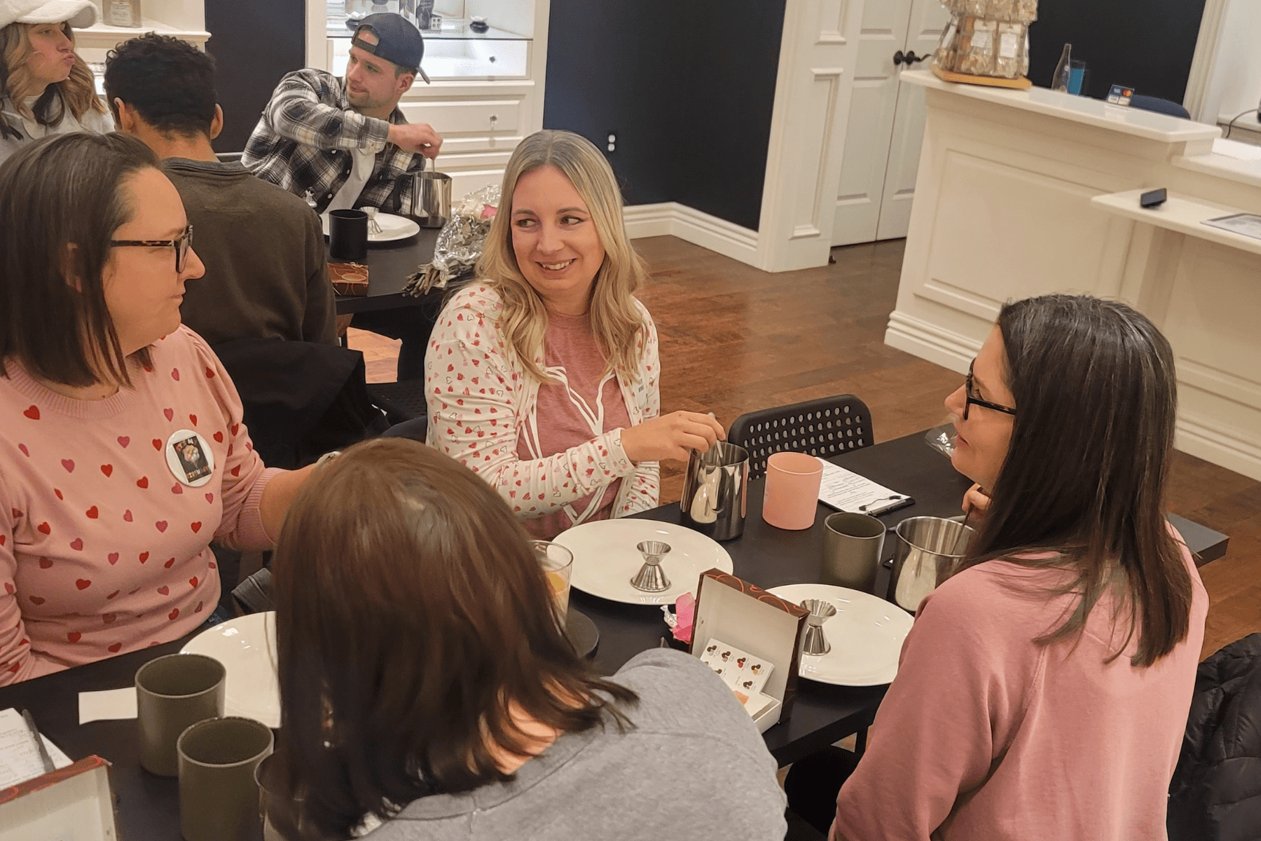 Valentine's Day Candle Making Experience in Edina — Couples Candle Pouring at Southdale Center photo 2