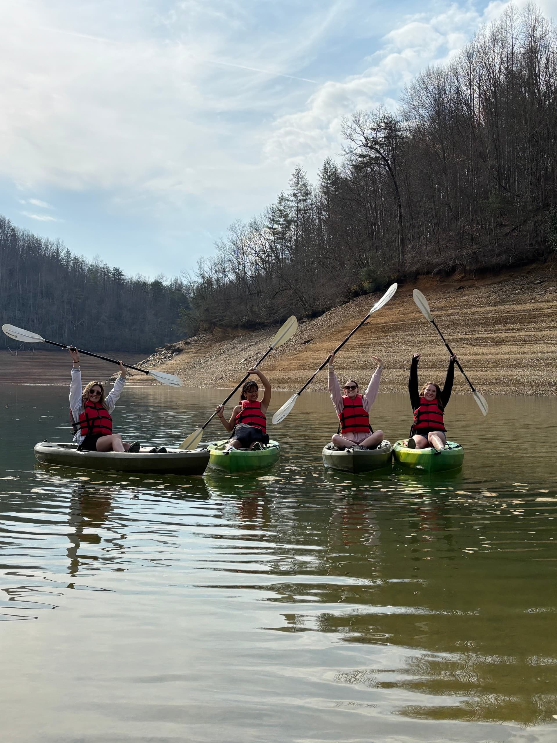Paddle Fontana Lake: 2-Hour Guided Kayak Tour from Bryson City photo 1