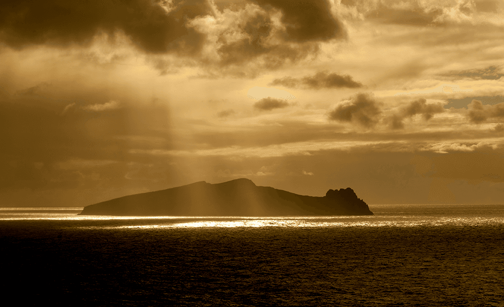 Outdoor Walking & Film Tour at Dingle Peninsula