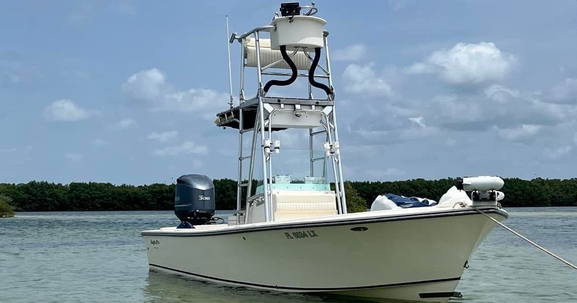 Explore Anna Maria Island and Tampa Bay: Personalized Sightseeing and Sunset Boat Tours