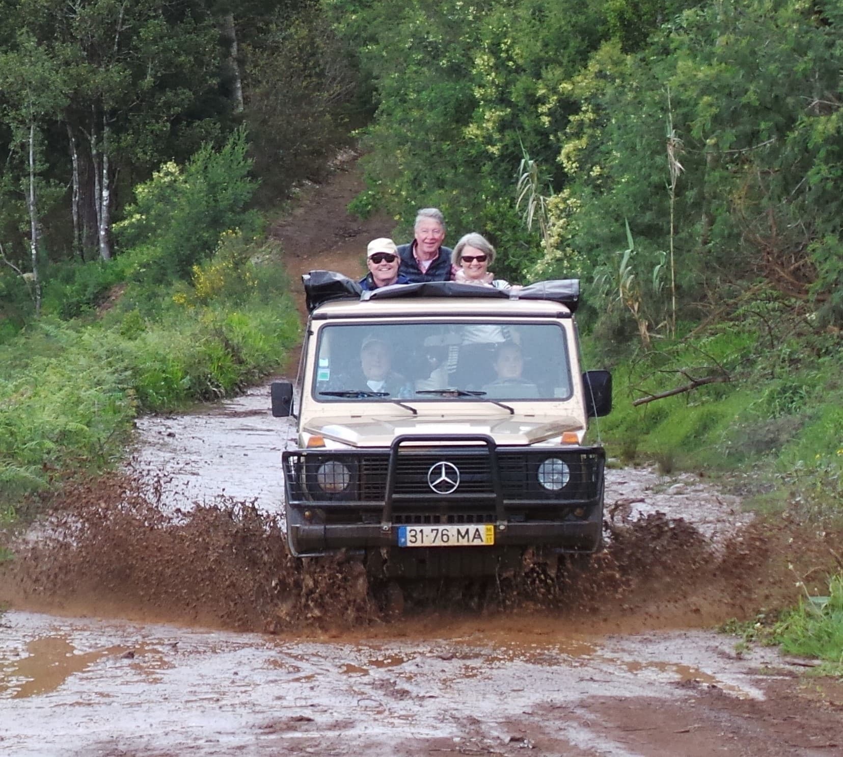 Madeira by Jeep: Private Full-Day East or West 4WD Adventure from Funchal