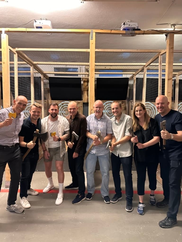 Axe-treme Conference Room: Axe-Throwing Team Offsites at Axtra