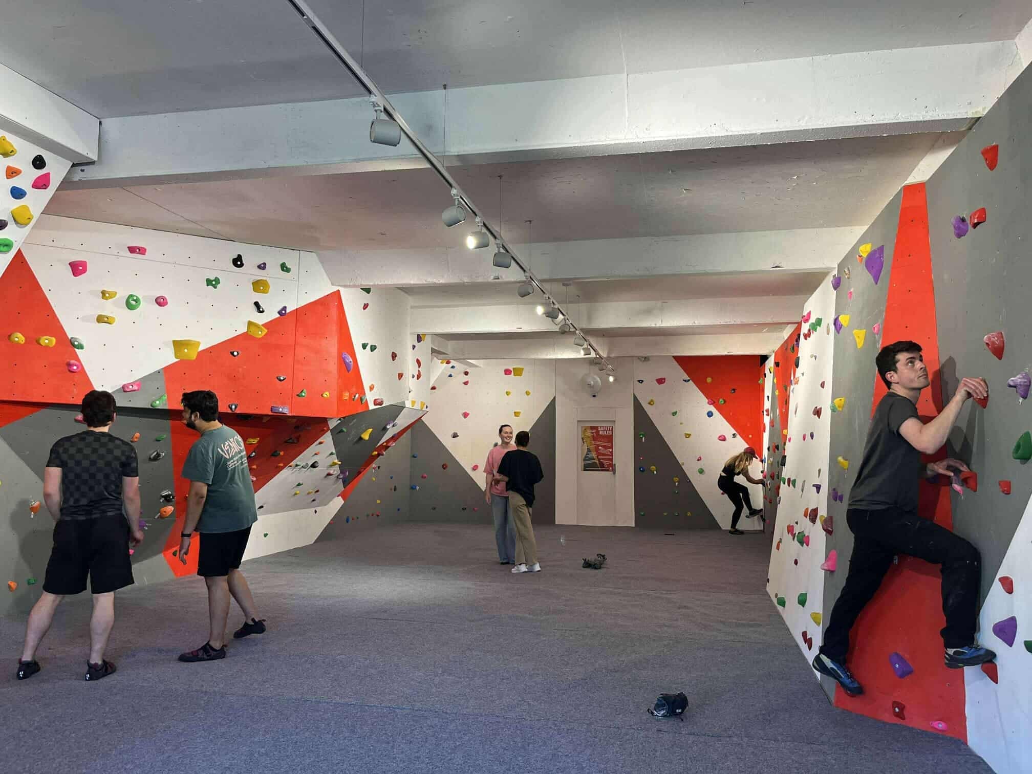 Bloc Bouldering Club for Teens in Llangollen — Youth Bouldering on the Dee