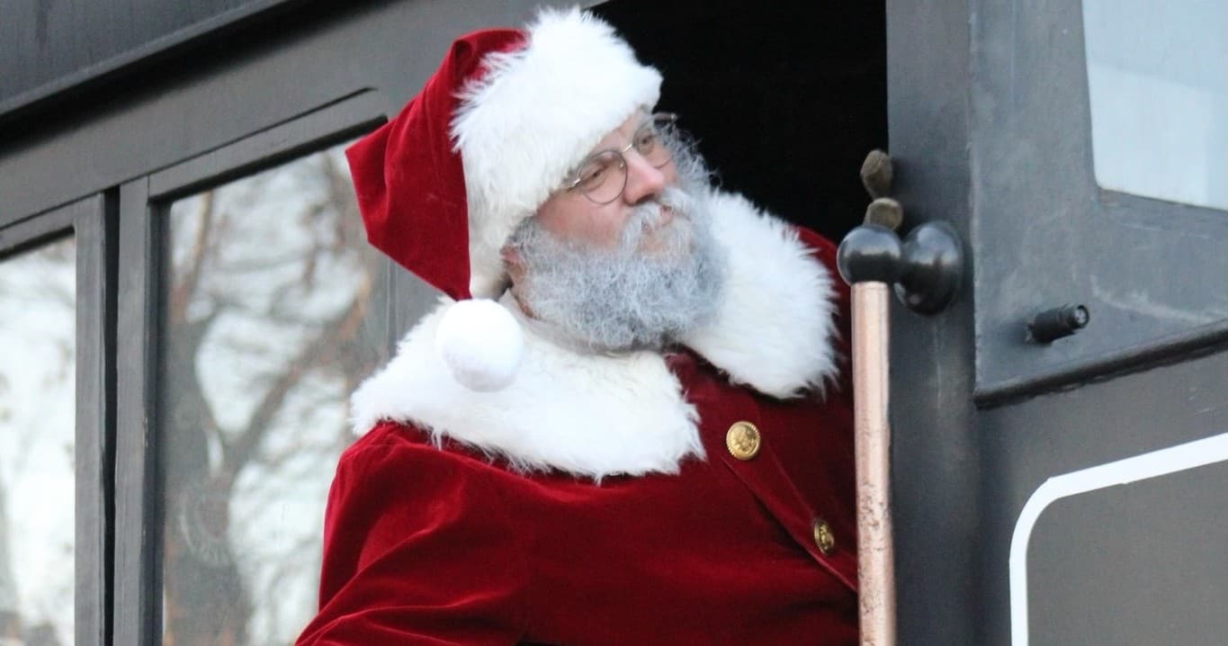 Experience the Magic of the Santa Train Ride in Walkersville, Maryland
