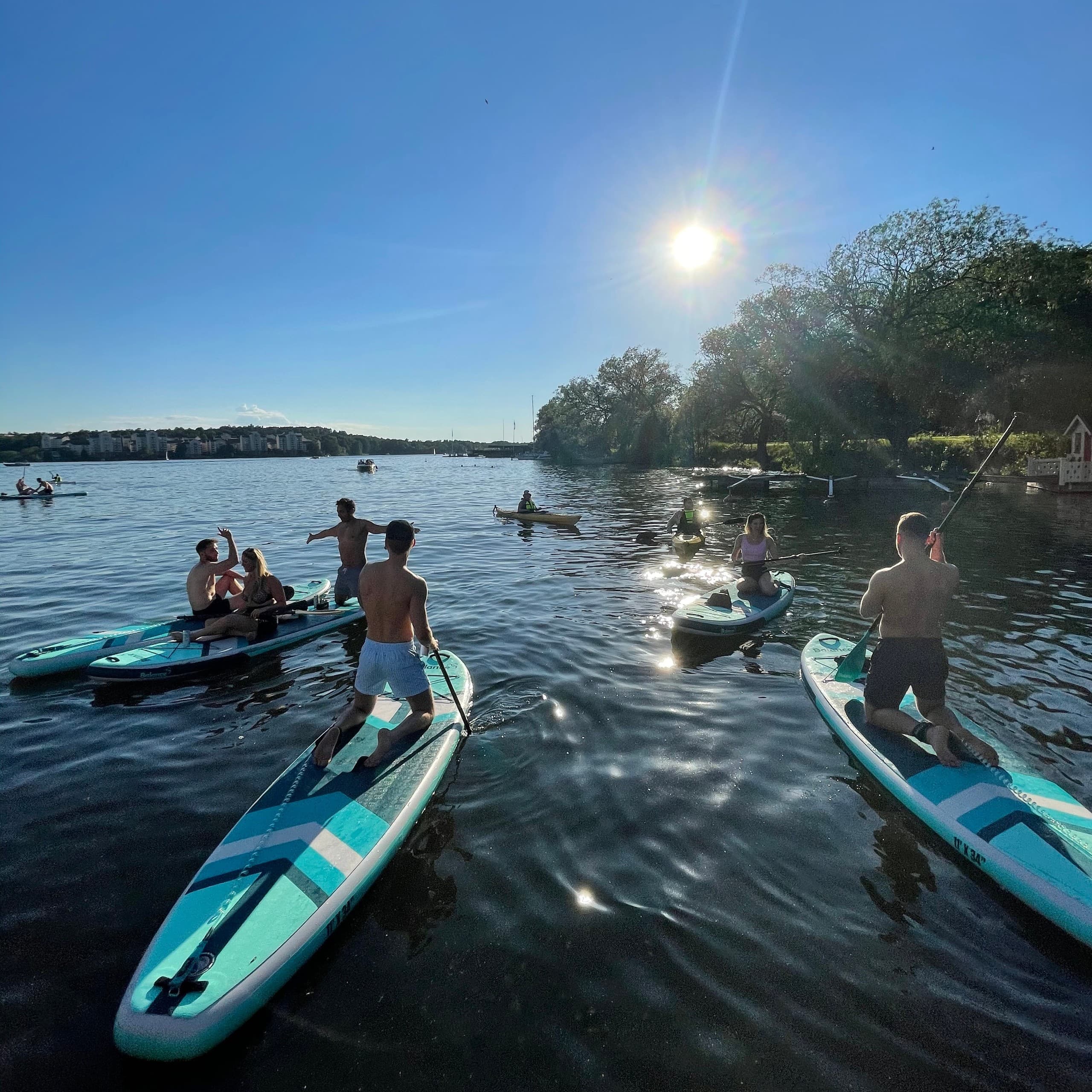 Intro to SUP in Stockholm — 90-Minute Beginner Stand-Up Paddle Lesson