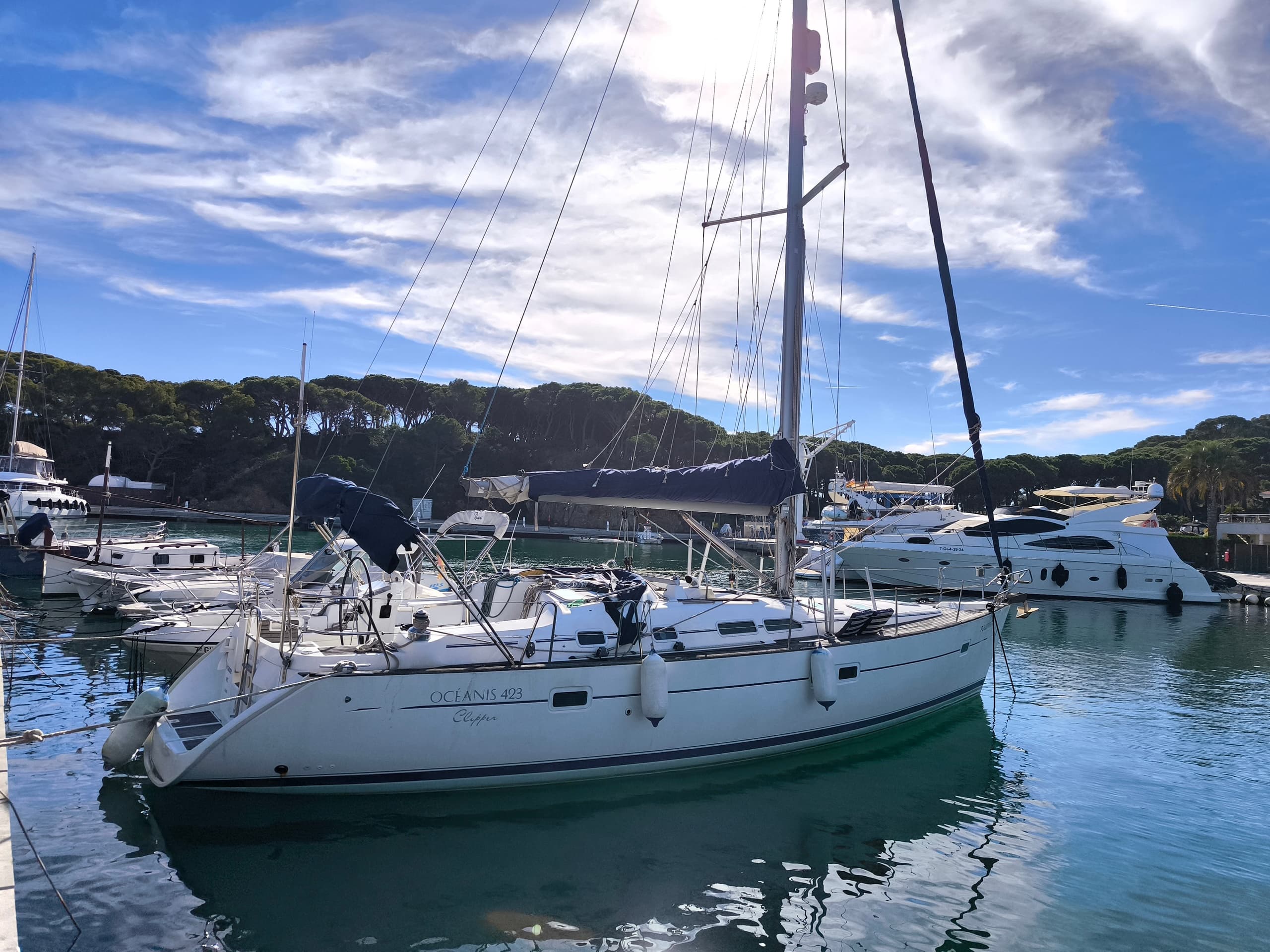 4-Hour Private Sail Along Costa Brava's Hidden Coves (Ariadne)