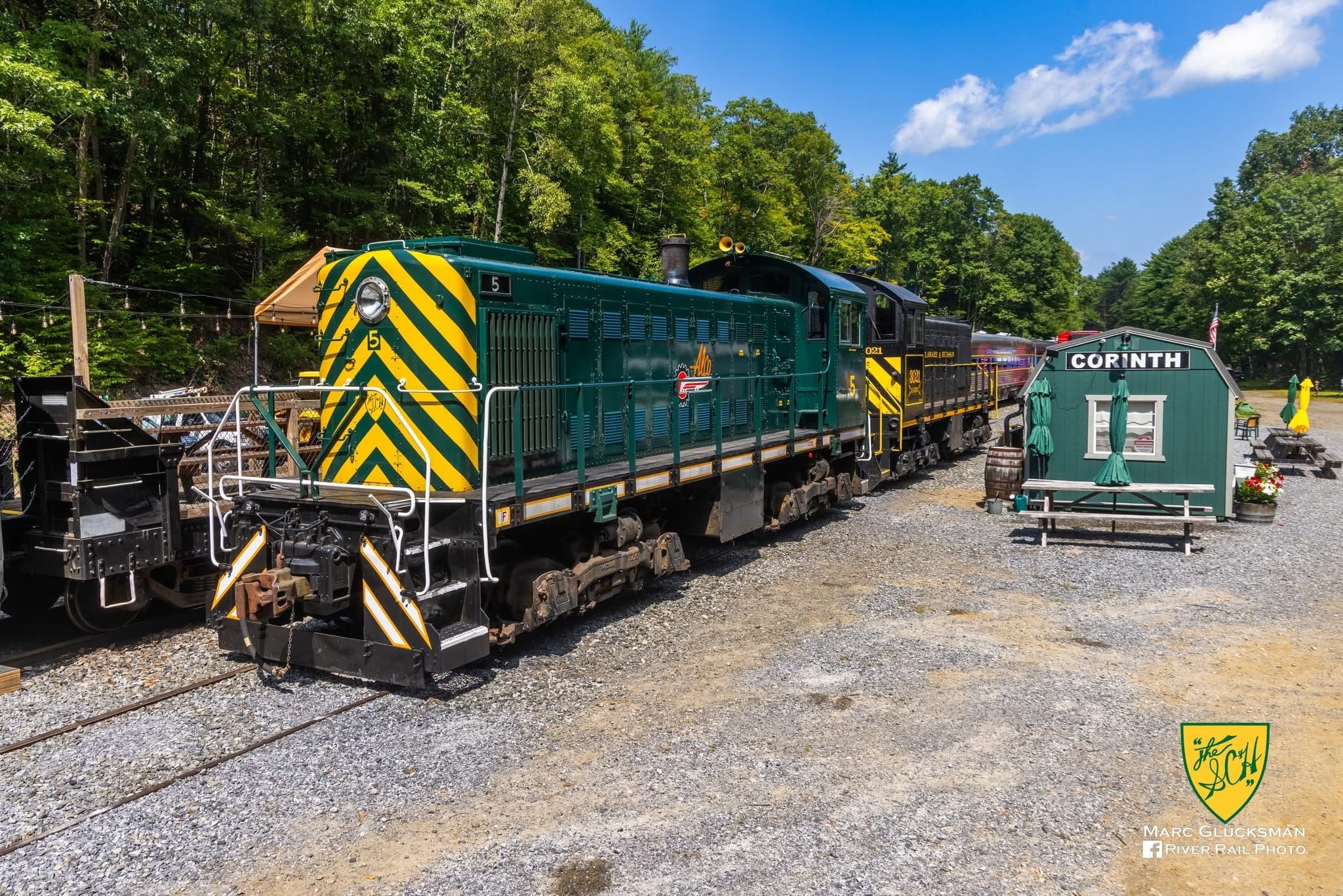 One-Hour Vintage Train Ride in the Adirondacks — Scenic Express, Corinth NY