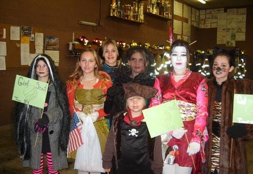 Explore Lincoln Caverns: Ghosts, Goblins, and Natural Wonders in Pennsylvania