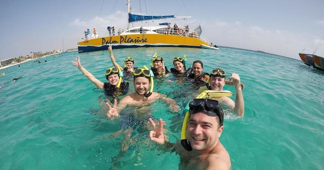 Secrets Baby Beach Shuttle: Quick Oranjestad Transfer to Aruba’s Shallow Lagoon and Shopping