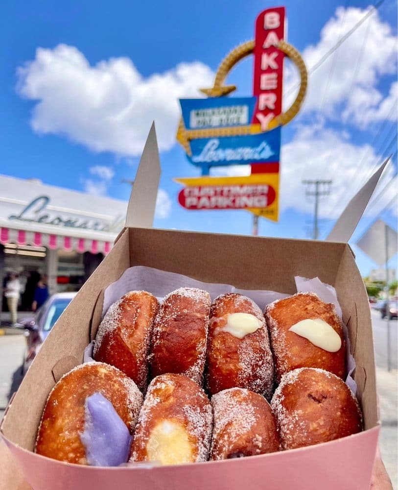Cultural Food Tour in Honolulu with Aloha Motorsports