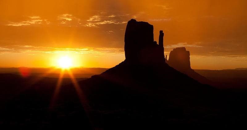 Extended Sunrise Tour in Monument Valley, Arizona