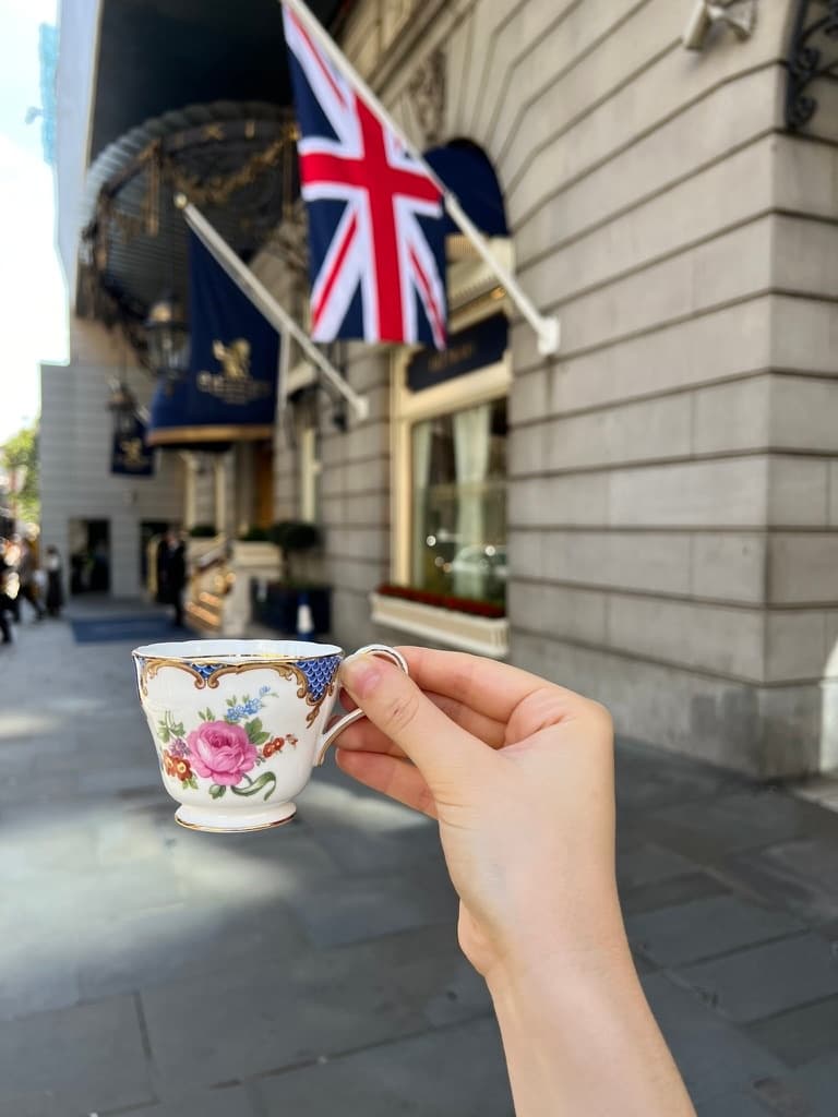 Afternoon Tea Walking Tour in London’s West End — Taste History on a 3-Hour Stroll