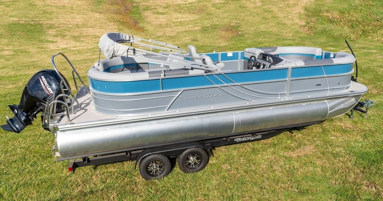 Reel Love Pontoon Adventure in Leitchfield, Kentucky