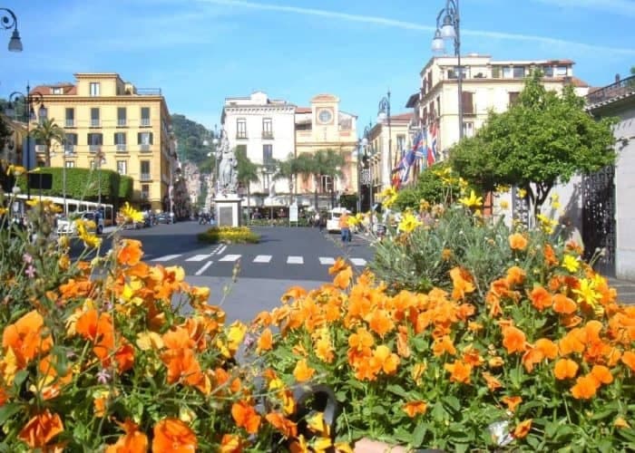 Discover Sorrento and Capri with Discovery Guided Tours