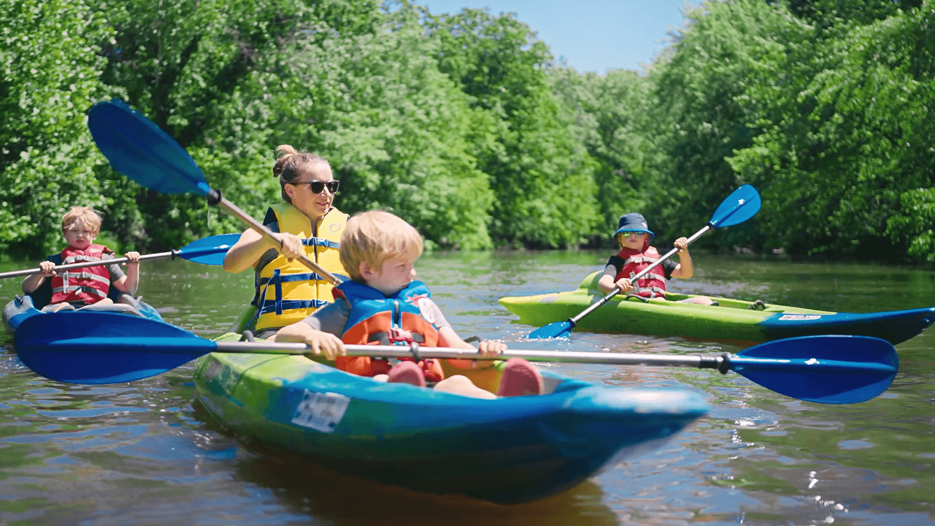 Easy 2-Mile Kayak Trip in Cuyahoga Falls, Ohio