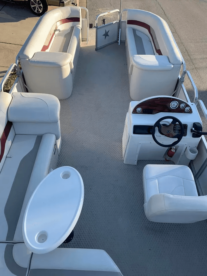 Water Activities with Avalon: Boat Rental Adventure at Avalon