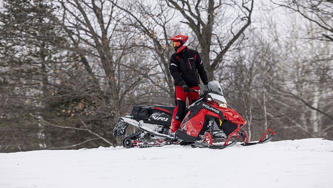 Thrilling 4-Hour Snowmobile Adventure in Mead, WA