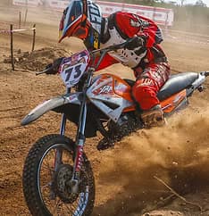 Thrill Ride Through Bone Valley: Dirt Bike Rentals in Mulberry, Florida