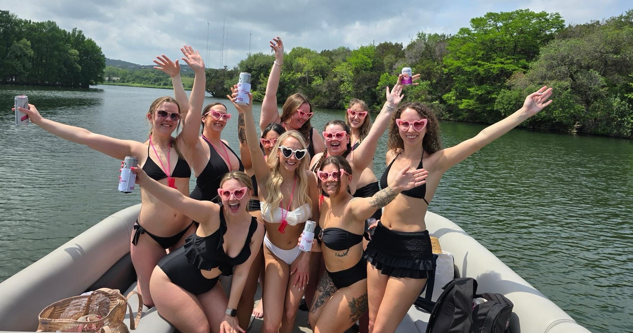 2 Hour Sunrise Cruise on Lake Travis with Captain in Austin