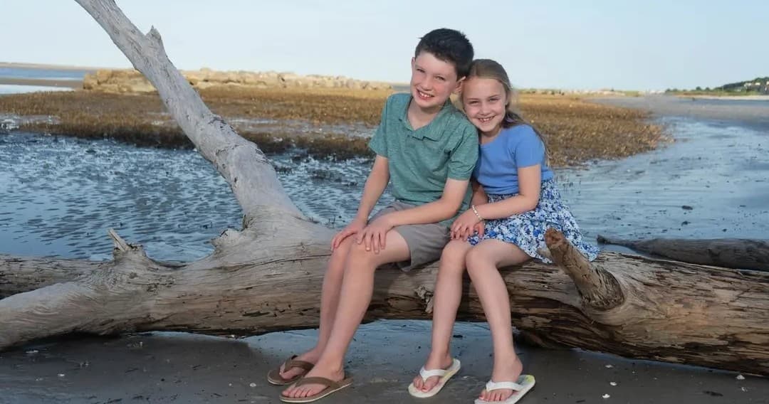 Hilton Head Mini Session: 20-Minute Family Beach Portraits in Bluffton