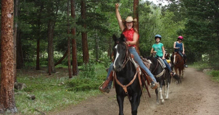 Explore Estes Park on a Scenic 1 Hour Trail Ride at Jackson Stables
