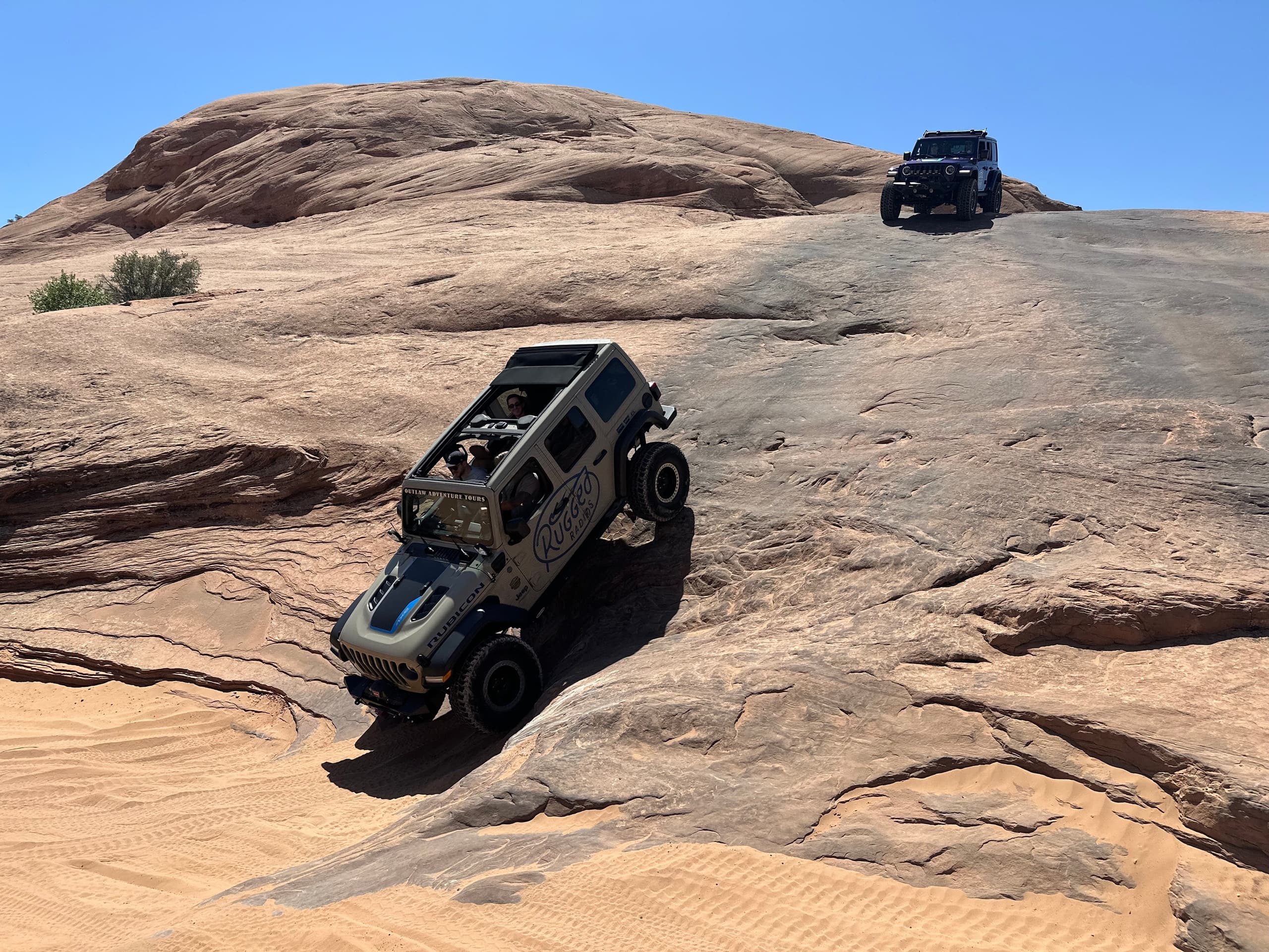 Full Day Ride Along Jeep Tour in Moab, Utah