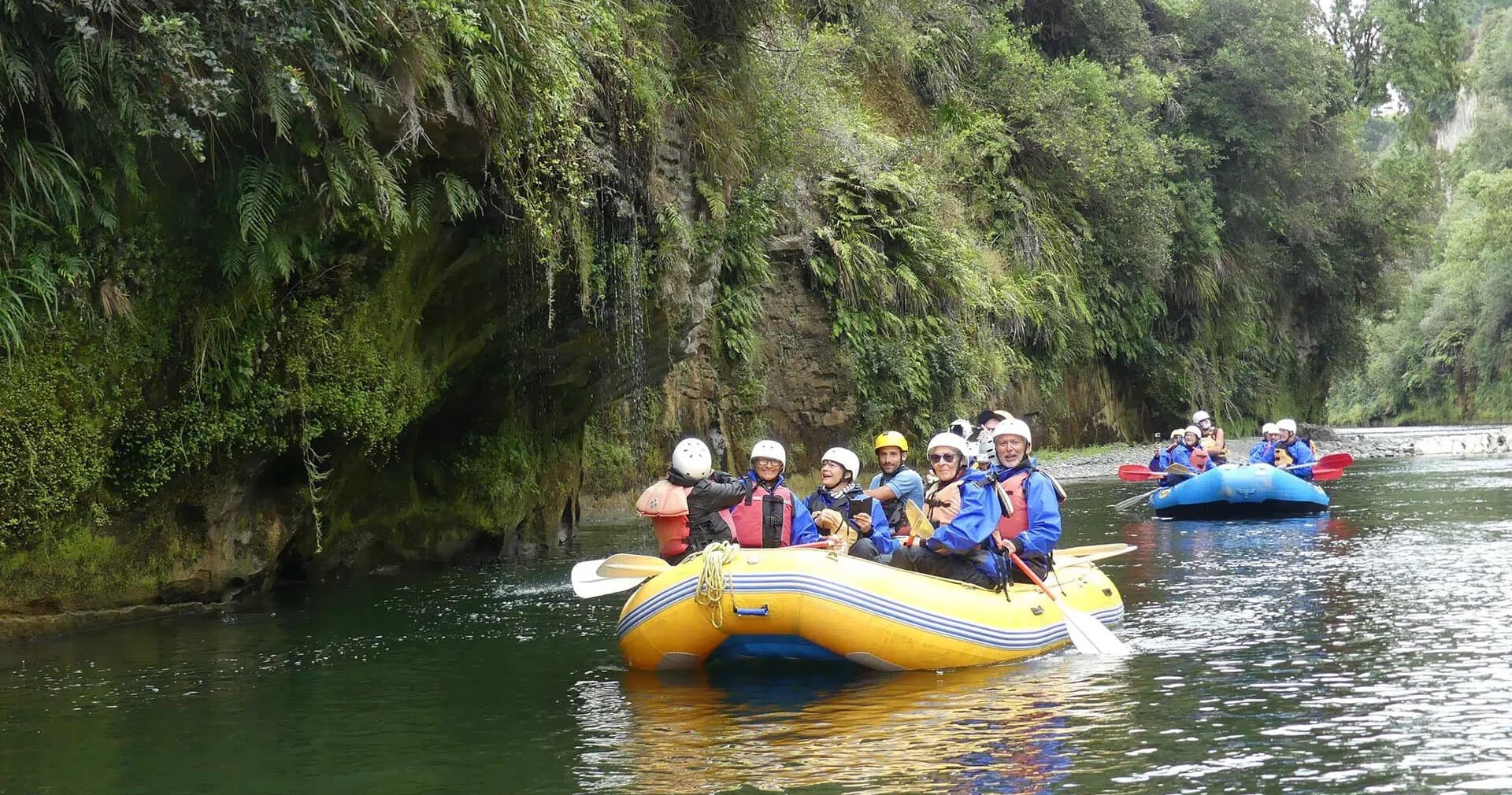 Grade 2 River Rafting from Napier: Cruise-Day Trip to Te Pōhue