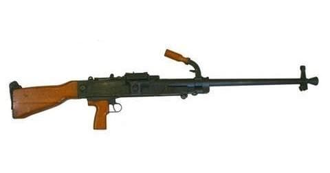 Firing the UK vz 59 Machine Gun at Battlefield Vegas