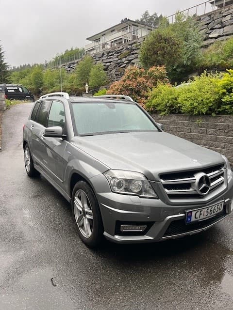 Self-Drive Adventure with Mercedes GLK in Nordfjordeid