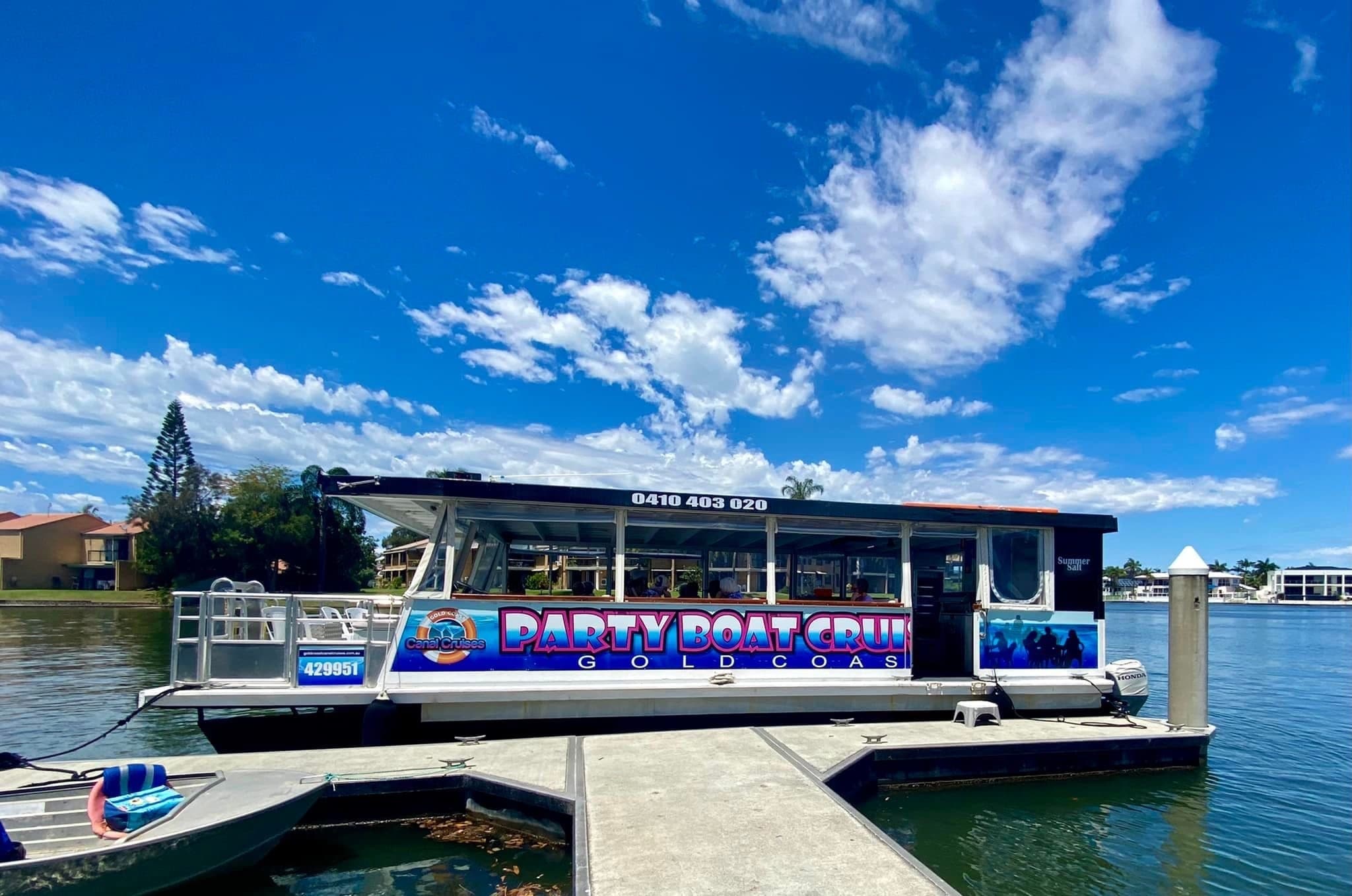 Experience the Magic of the Gold Coast Canals: Christmas Lights Cruise on Summer Salt