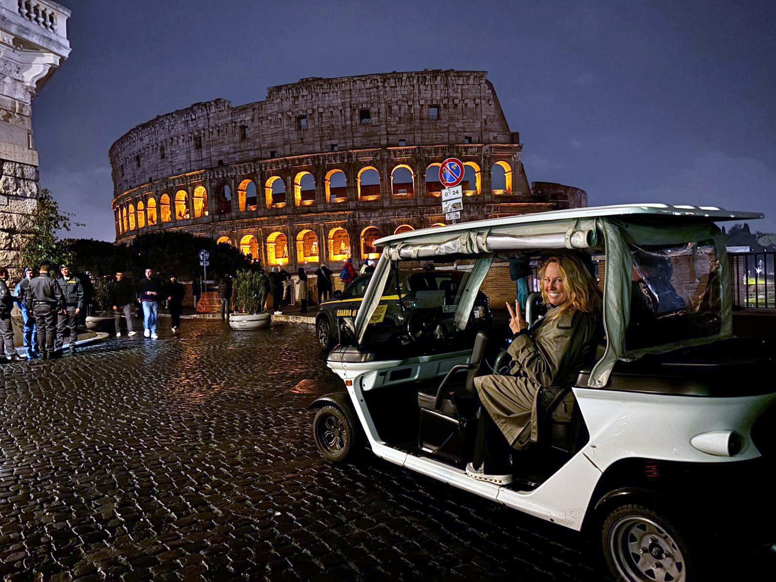 Rome by Night: Private Golf Cart Tour of Illuminated Monuments