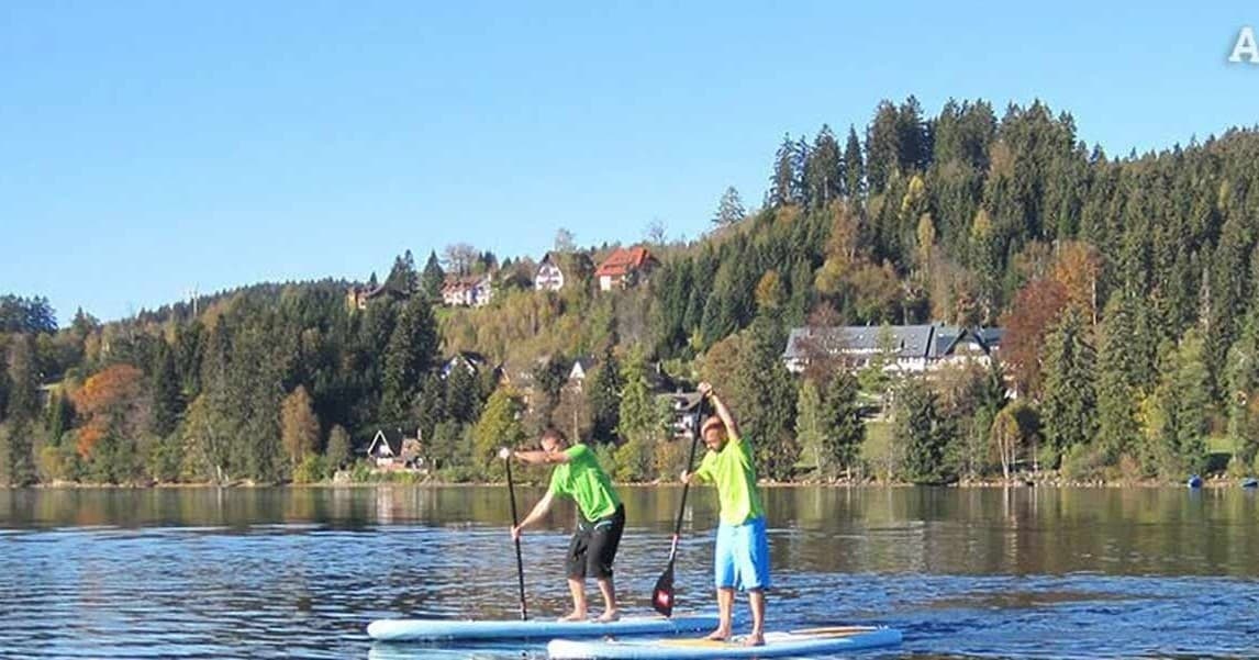 Water Activities & See Event GmbH: Stand-Up Paddleboarding at Titisee