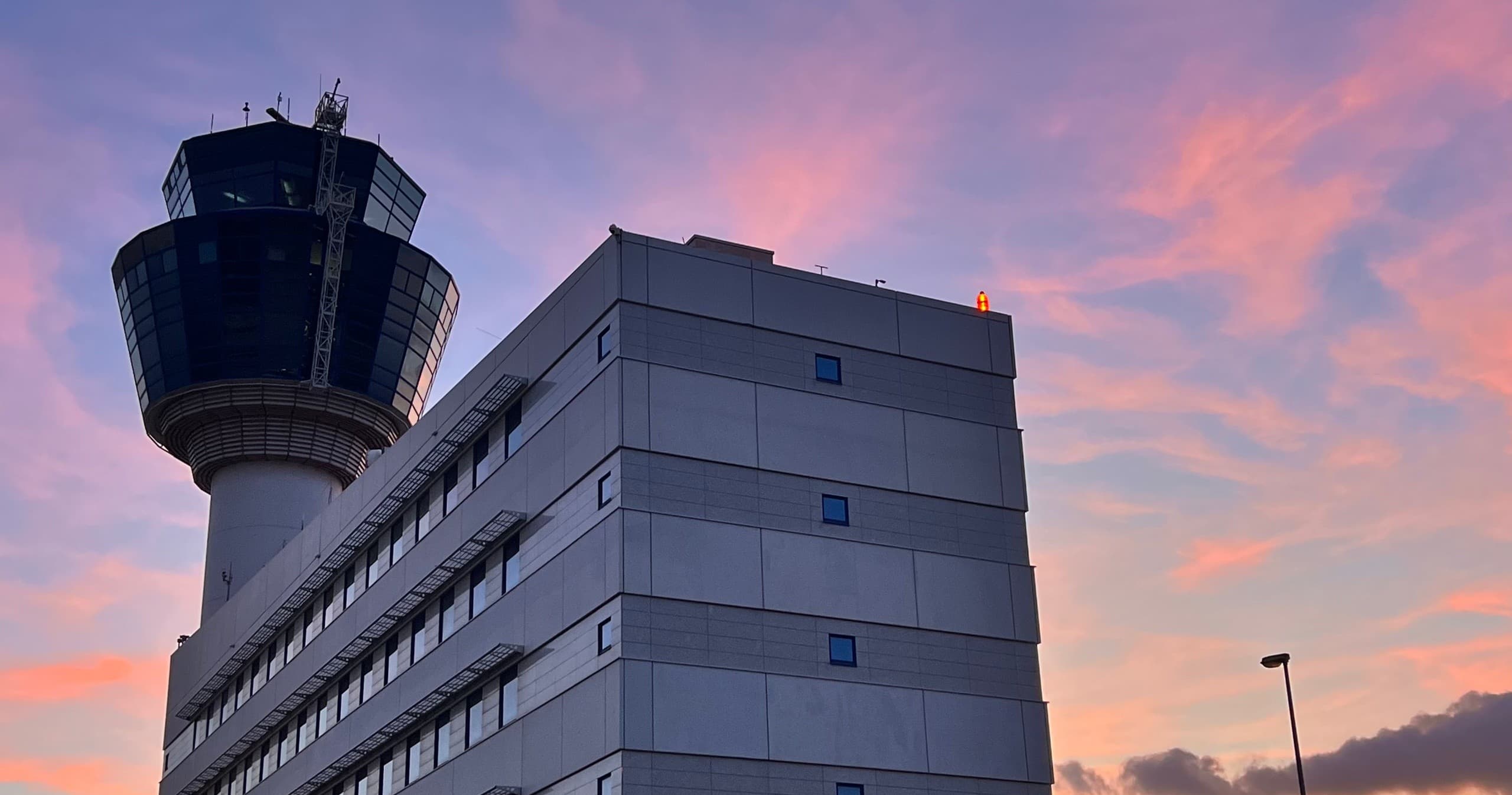 Luxury Transfers from Athens Airport with Athos Luxury Travel