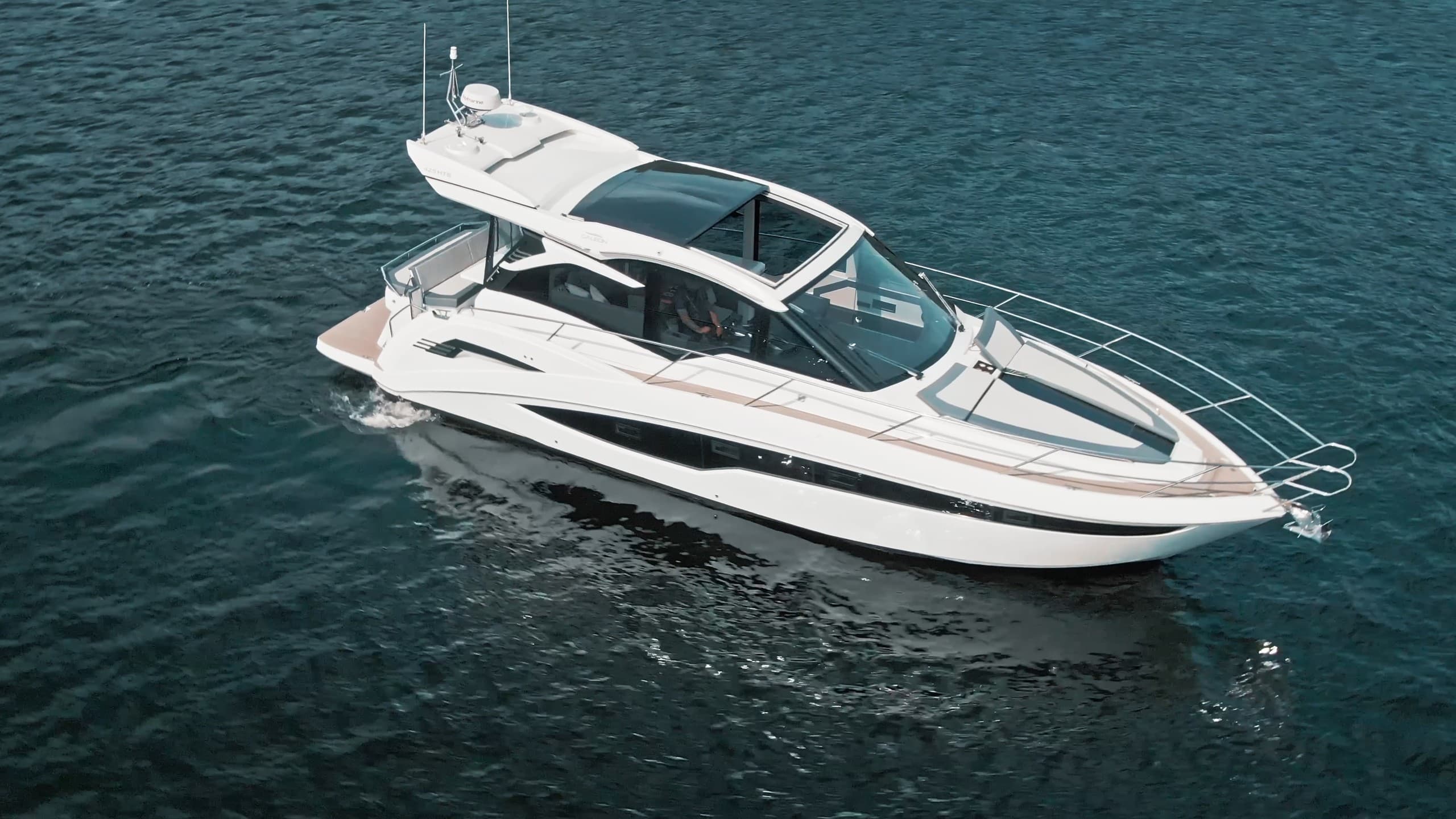 Southern Lake Experience: Quiet Two-Hour Cruise on Windermere's Southern Basin