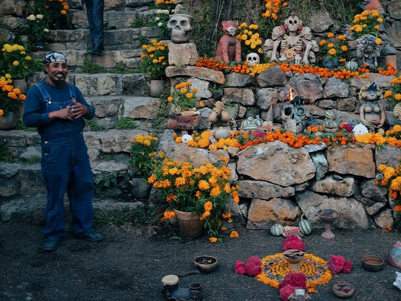 Cultural & Wildlife Tour: Day of the Dead at Santa María Atzompa