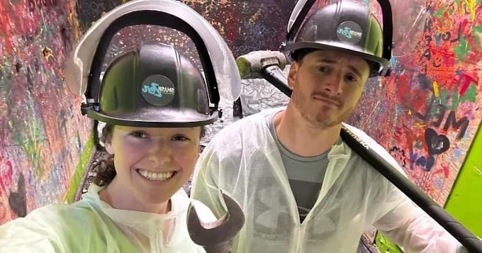 Smash & Go Ultimate Rage Room Experience in Pearland, Texas: Unleash Stress and Find Your Calm