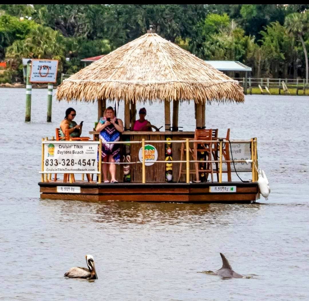 Exploring Daytona Beach: A 90 Minute Fun Day Cruise Along the Halifax River