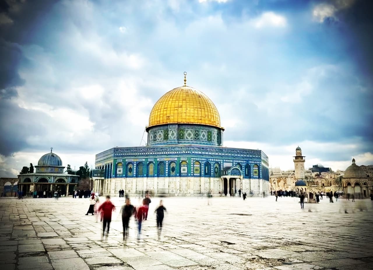 Historical Walking Tour of Temple Mount & Jerusalem by Walkative!