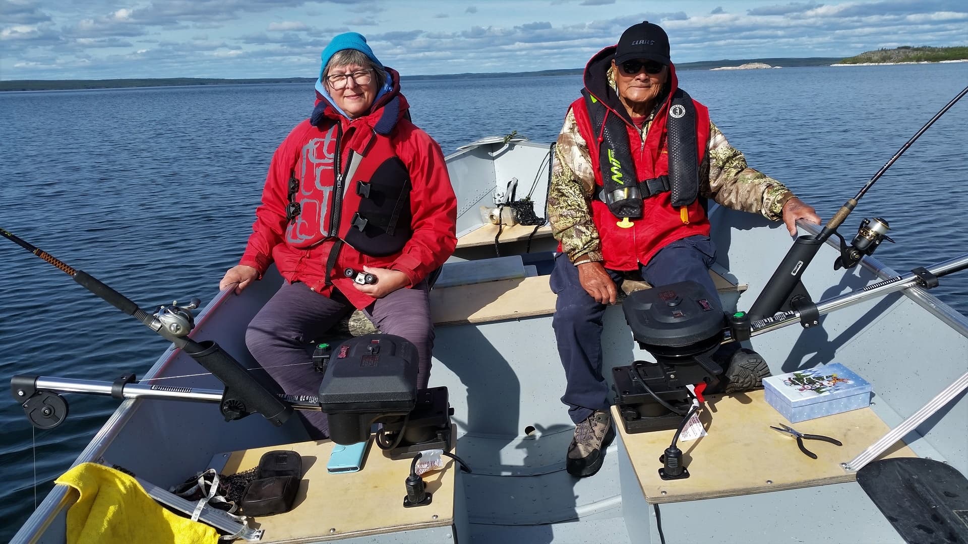 Half-Day Fishing Boat on Graham & Duncan Lakes — Lake Trout, Pike & Arctic Grayling near Yellowknife