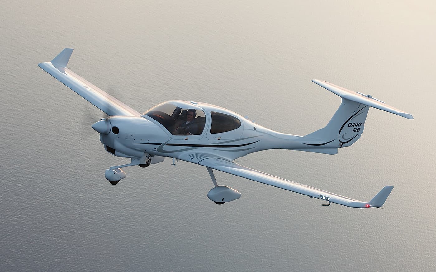 Take the Controls: Diamond DA40 1-Hour Flight Over Norfolk
