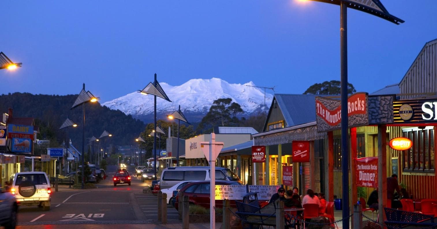 Ski Retreat & Hot Springs at Ohakune Lodge